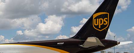 UPS plane